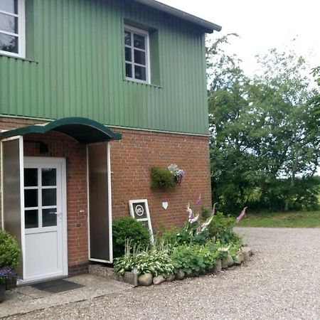 Ferienwohnung Thomsen Тарп Екстериор снимка