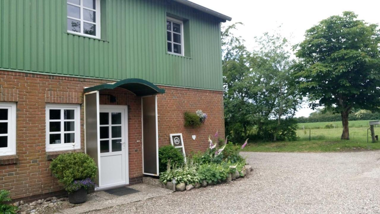 Ferienwohnung Thomsen Тарп Екстериор снимка